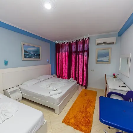 Bahamas Sarande