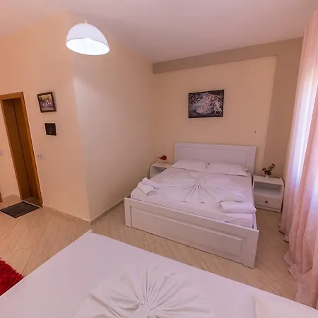 Bahamas Sarande