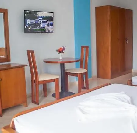 Bahamas Hotel 4*
