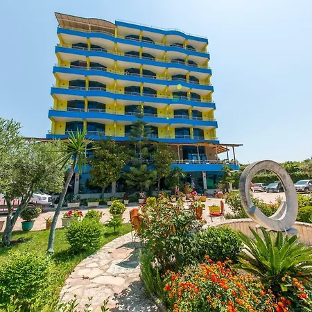 Bahamas 4* Sarande