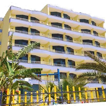 Hotel Bahamas
